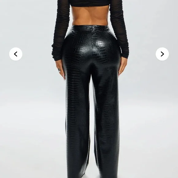 Fashion Nova Black Wide Leg Pants - Picture 2 of 2